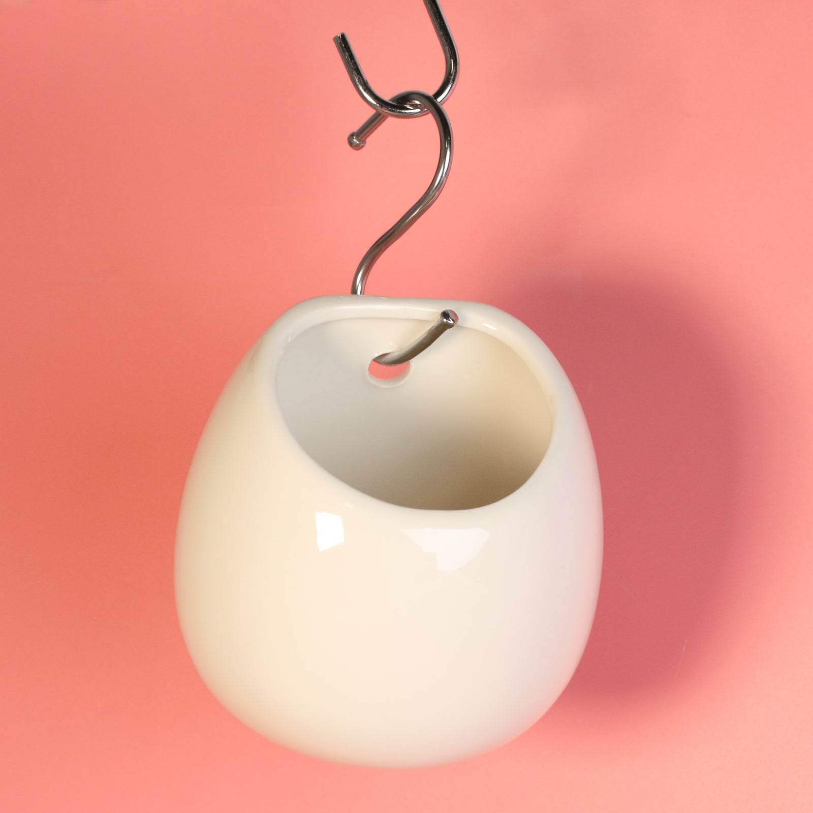 Amelia Porcelain Round Hanging Planter - Empty Verdant Lyfe