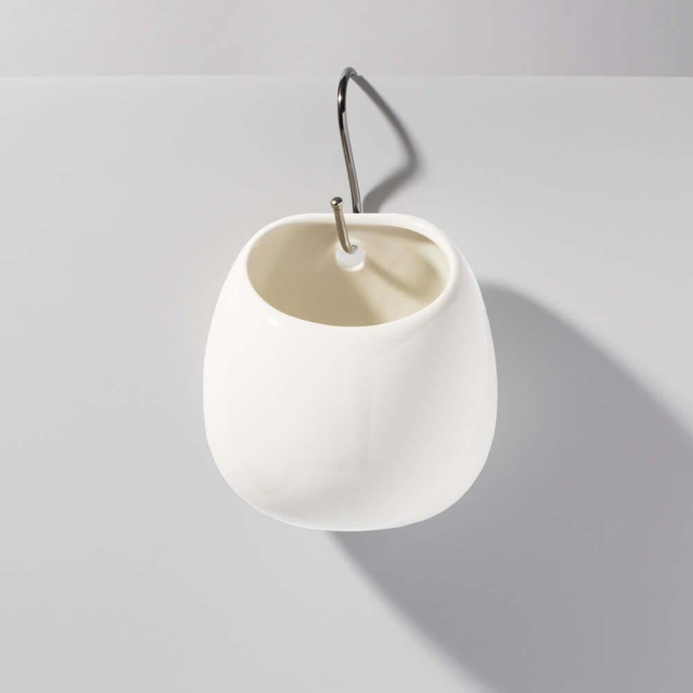 Amelia Porcelain Round Hanging Planter - Empty Verdant Lyfe